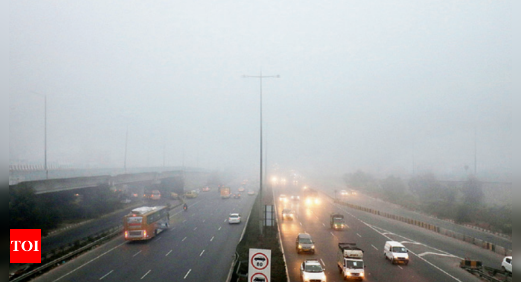 Red Alert Sounded: Fog Is Here To Stay For Now In Delhi-NCR | Gurgaon ...