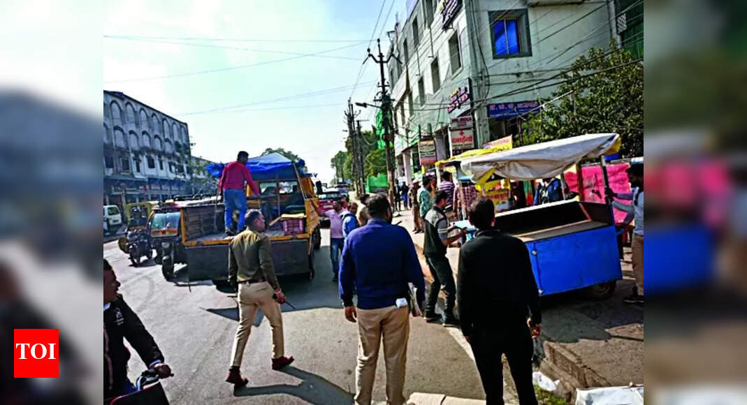 Encroachments: Crackdown on Encroachments and Illegal Parking in Bhopal ...