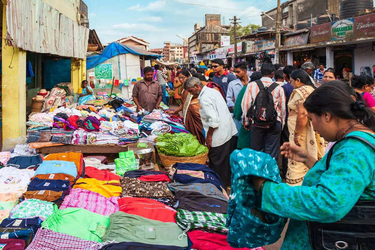 Top 10 souvenirs to take home from Mumbai | Times of India Travel