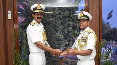 Vice Admiral V Srinivas takes over as flag officer commanding-in-chief, Southern naval command