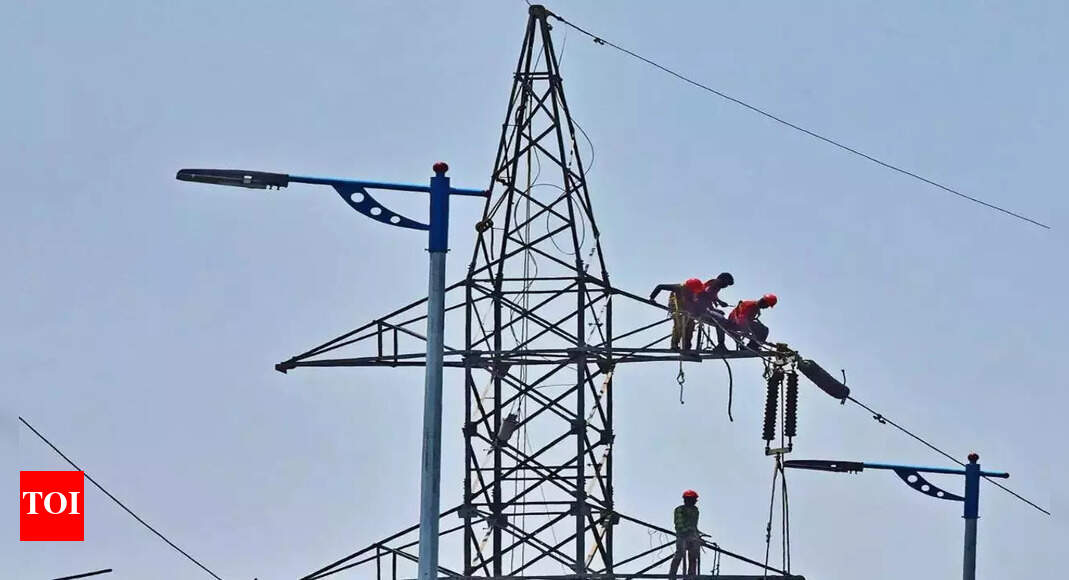 India’s power consumption dips marginally by 2.3% to 119.07 billion units in December – Times of India