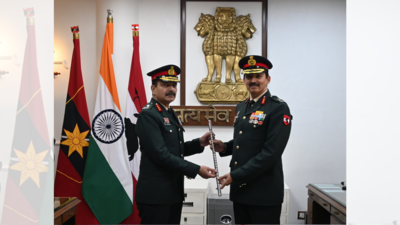 Lt Gen Nagendra Singh takes over as new commander of Chetak Corps