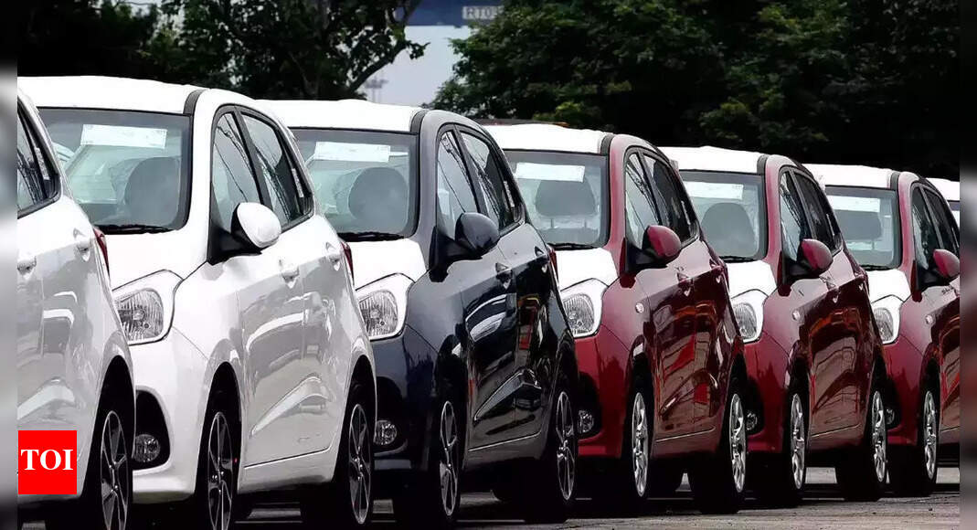 In a 1st, car sales top 4 million mark in 2023 – Times of India