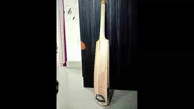 Kashmir boy to get cricket bat lost at KIA 19 days ago