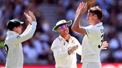 Australia opt for an unchanged line-up in Warner's farewell Test against Pakistan