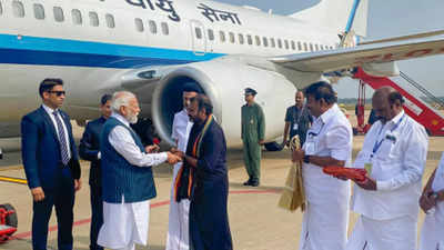 PM Modi arrives in Tiruchirappalli, received by Tamil Nadu CM Stalin