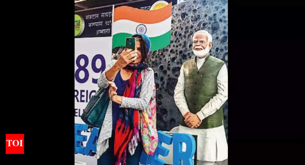 Nagpur News Central Railway chief PRO shunted after RTI spells out