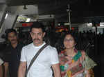 Aamir Khan, Big B at airport