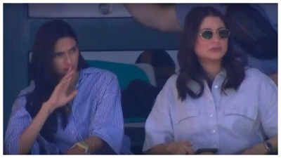 Anushka Sharma and Athiya Shetty look stylish as they cheer for Virat Kohli and KL Rahul during India vs South Africa match - See photos
