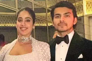 Janhvi Kapoor's pearl embellished saree is a perfect cocktail party staple