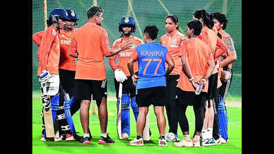 Harmanpreet’s form a worry as India face Aus in T20I series