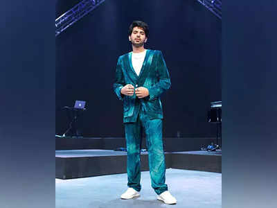 "Holds special significance for me": Armaan Malik on new Kannada song 'Ninyaarele'