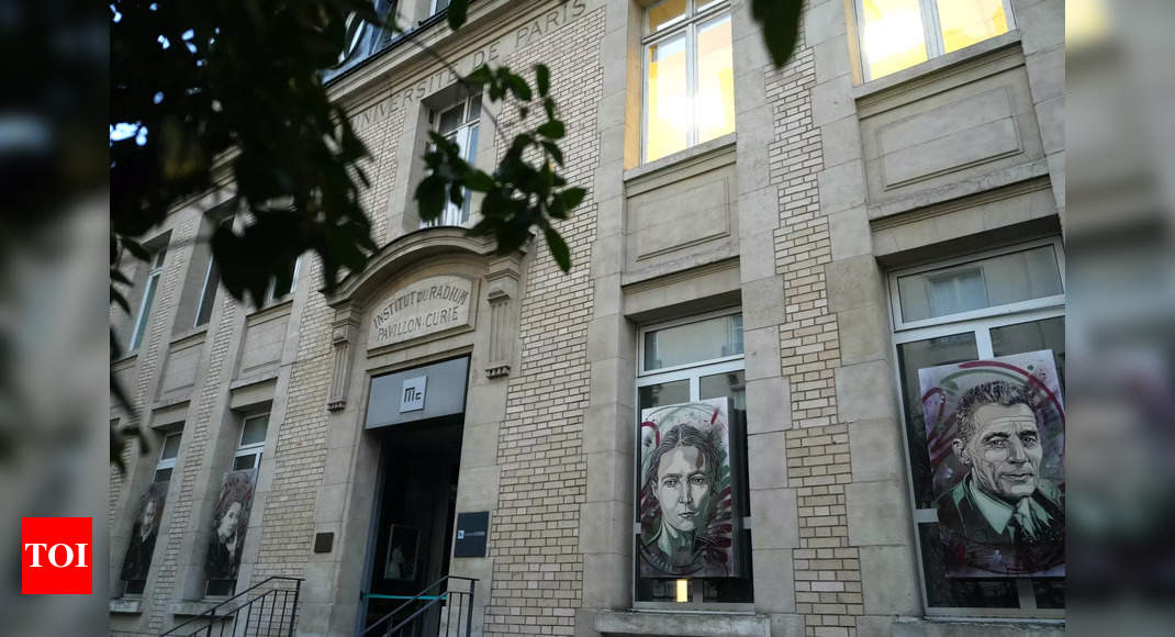 La démolition du chantier « Marie Curie » suspendue à Paris