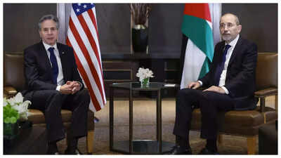 Blinken meets Jordan's king and foreign minister on Mideast push to ...