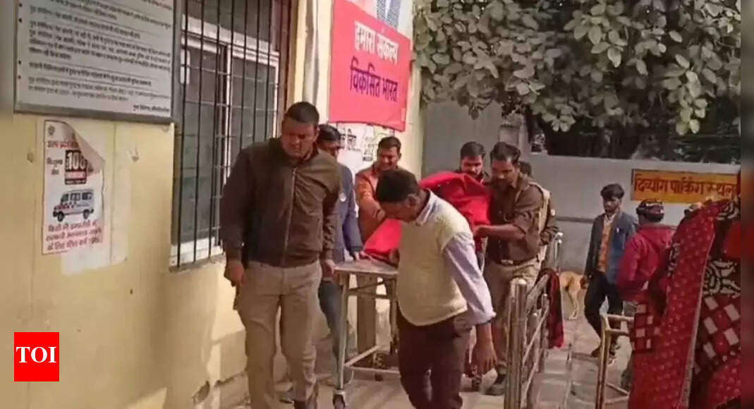 Man Beaten Mercilessly: Man Beaten Mercilessly In Unnao, Video Goes ...