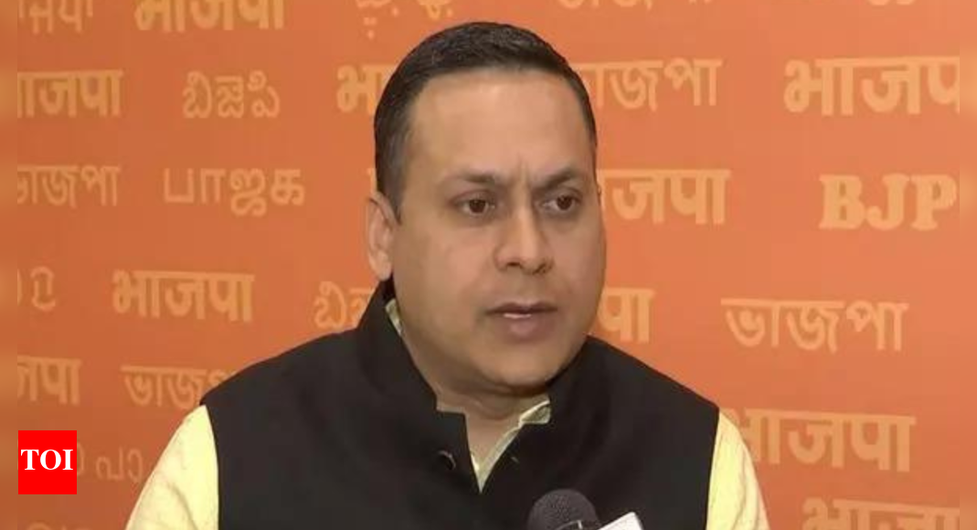 Police complaint against Amit Malviya for social media post against Mamata Banerjee