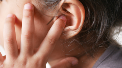 Hearing Disorder: Mobile addiction may be affecting your hearing abilities