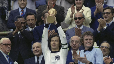 Franz Beckenbauer, winner of two World Cups, dies