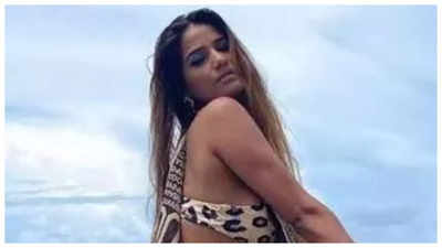 Poonam Pandey cancels Maldives shoot, says our unity, respect for our nation should always come first