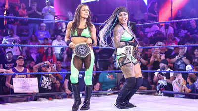 What is "The Twinkle Twins" as WWE RAW introduces new Women's Tag Team Champions?