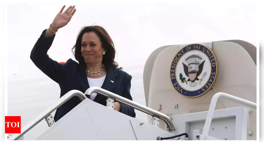 US VP Kamala Harris’ aircraft diverted due to stormy weather – Times of India
