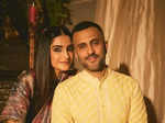 Sonam Kapoor commands attention in uniquely-draped saree, drops pictures with 'dapper date' Anand Ahuja