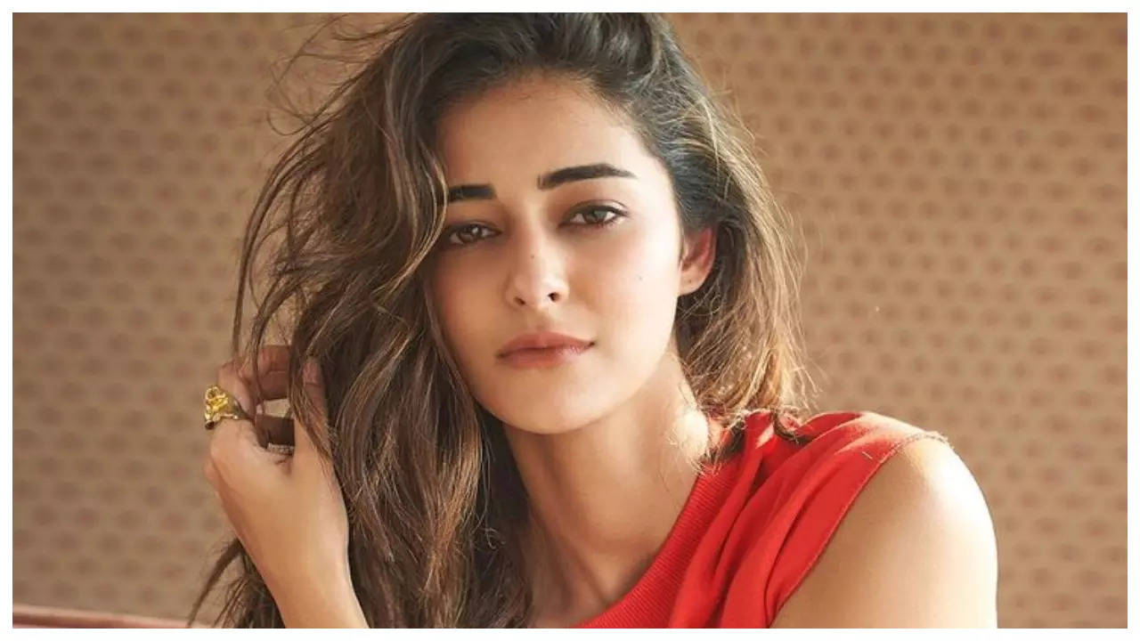 Ananya Panday wants to be a part of 'Dhoom' franchise; says she knows all  the steps to all the songs of the films | Hindi Movie News - Times of India
