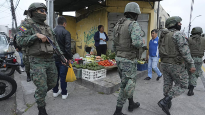 Ecuador 'in state of war' on third day of cartel terror campaign