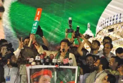 'Bat symbol': Pakistan's poll body challenges high court verdict on Imran Khan's party's internal elections