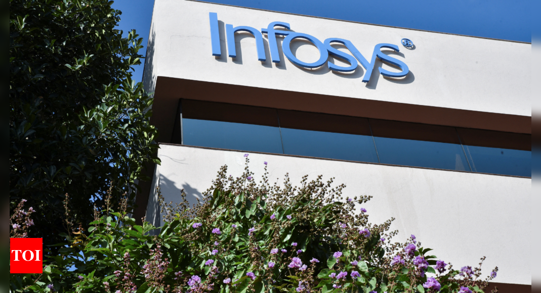 No sign of recovery in IT yet: TCS, Infosys sales flat in December quarter