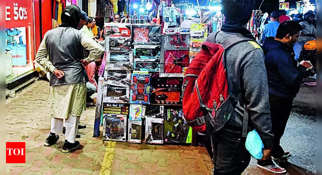 Hawkers Threeday Deadline For Hawkers Around New Market Area To Fall