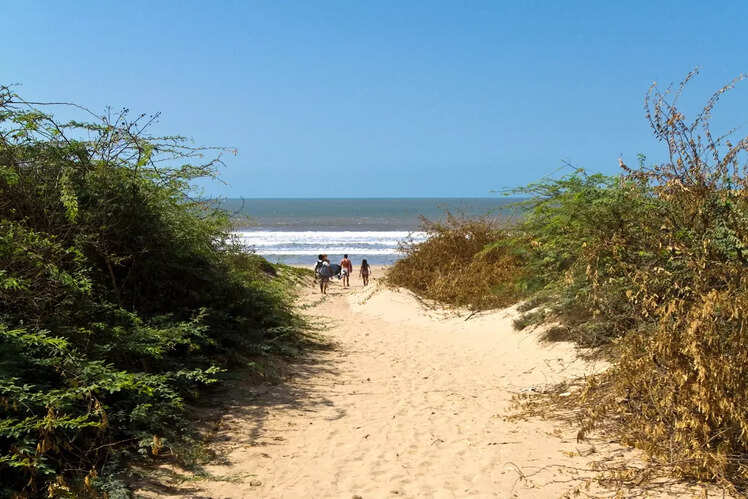 Ghoghla Beach, Diu