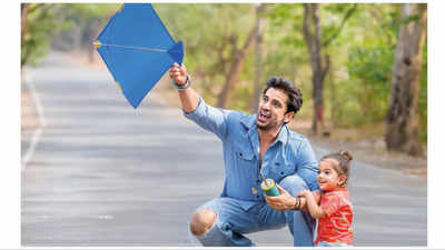 I learnt to fly kites from my father and now I am teaching my son: Mohit Malik
