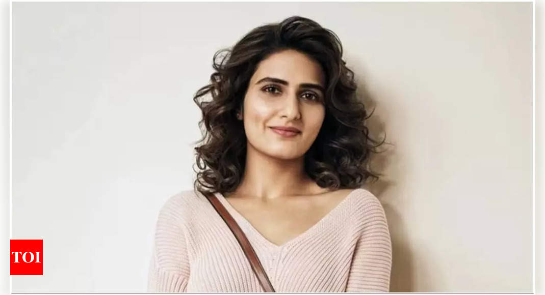 Fatima Sana Shaikh joined Thugs of Hindostan while Deepika Padukone and three Other Bollywood divas considered almost free offers – Know The Inside Story | Hindi Movie News