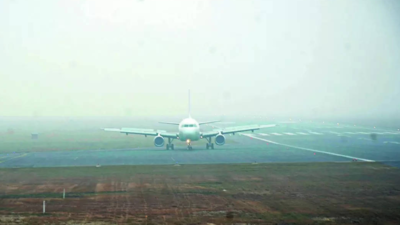 After emergency landing in Dhaka, Guwahati-bound flight returns to Guwahati