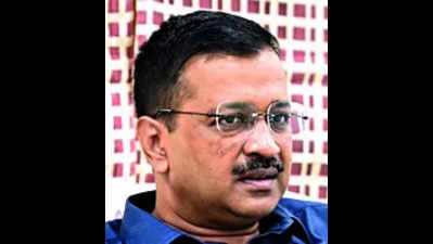 Kejriwal meets Cong chief, pitches for election alliance