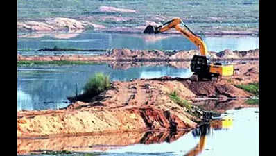 HC lens on ‘denial’ to extract sand by selected bidder