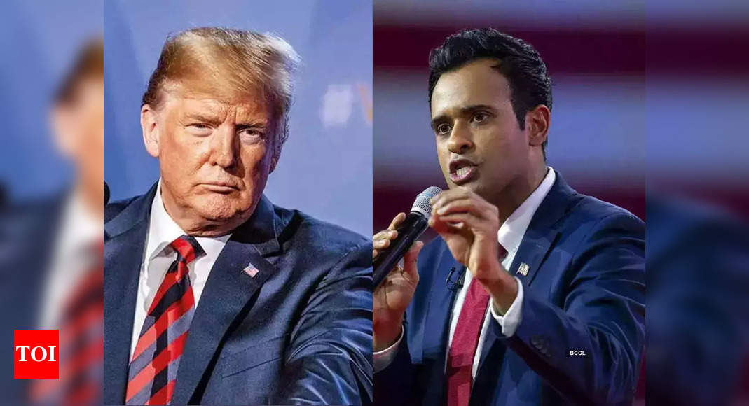 Donald Trump turns on Vivek Ramaswamy, telling Iowans ‘don’t get duped’ – Times of India