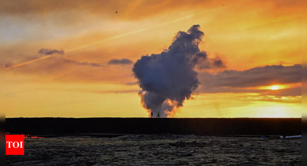 Volcano erupts in Iceland, posing risk to fishing town – Times of India