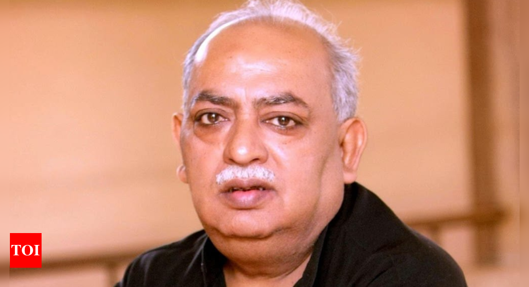 Munawwar Rana, acclaimed poet, dies at age 71 in Lucknow | undefined Movie News
