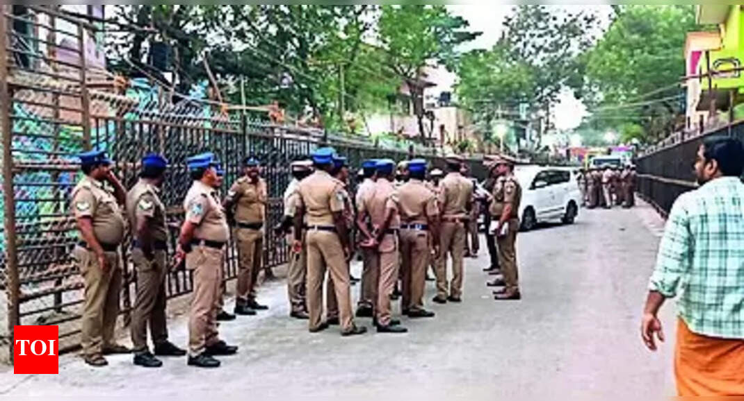 Jallikattu: 4,000 Cops Deployed for Jallikattu in Madurai: Safety and ...