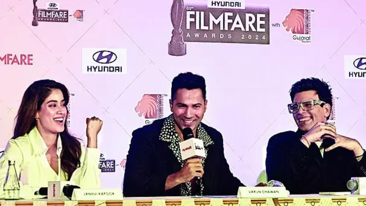 Winners of the 69th Hyundai Filmfare Awards 2024 with Gujarat