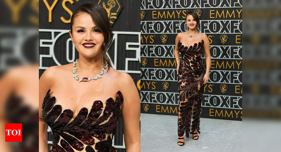 Selena Gomez Strapless Navy Dress | POPSUGAR Fashion