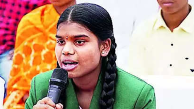 'I aspire to become an IAS officer', tribal girl tells PM Narendra Modi