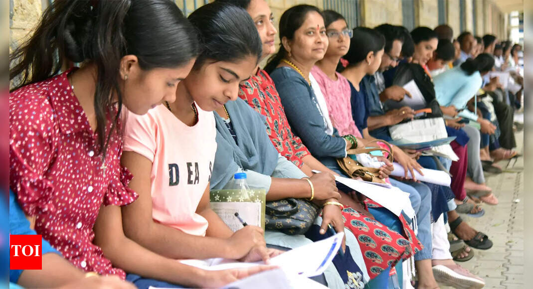 JEE Main 2024: Last-Minute Study Plan for Exam Preparation