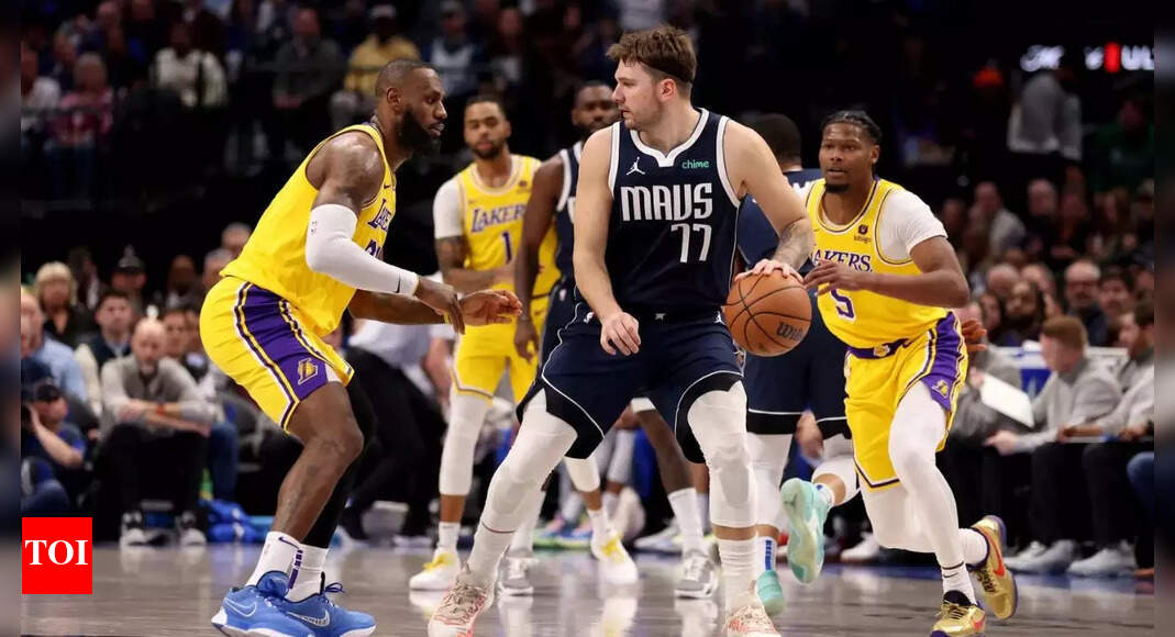 Dallas Mavericks scoring without Luka Doncic, while Los Angeles Lakers