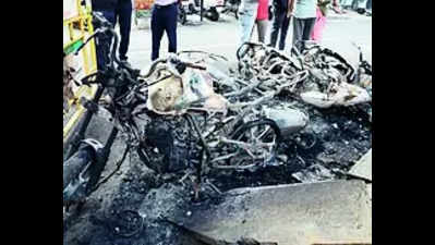 4 two-wheelers gutted in fire near Metro stn