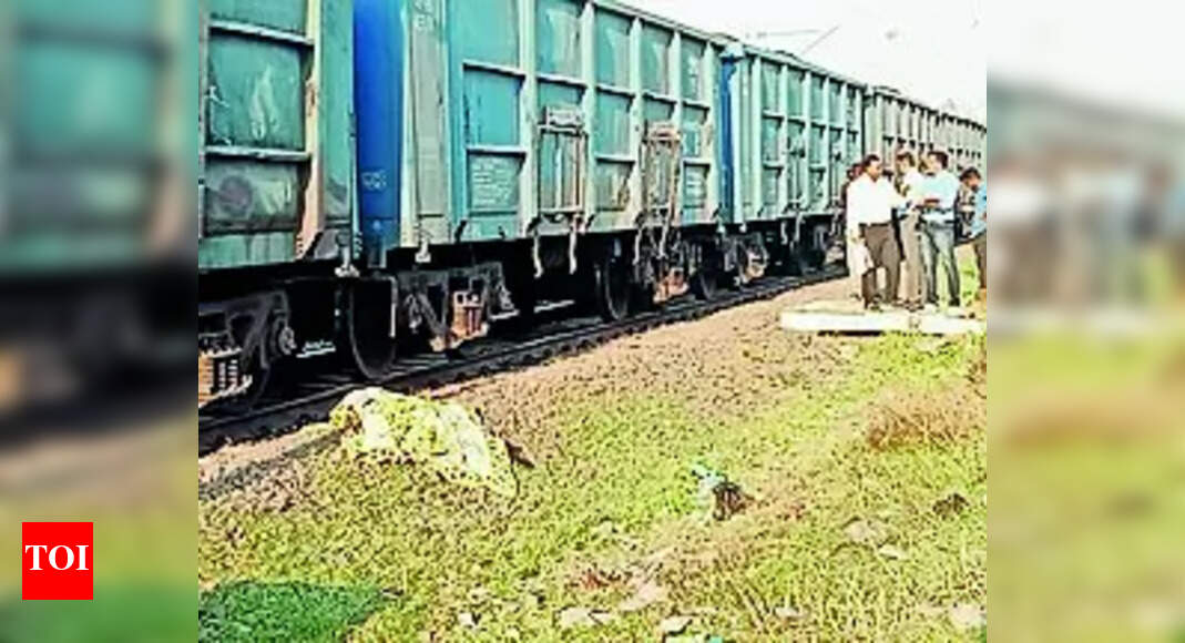 Youth Jumps Youth Jumps from Moving Train Tragic Accident in Godhra