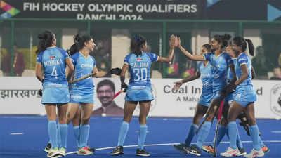 Hockey Olympic Qualifiers: India women march into last-four stage