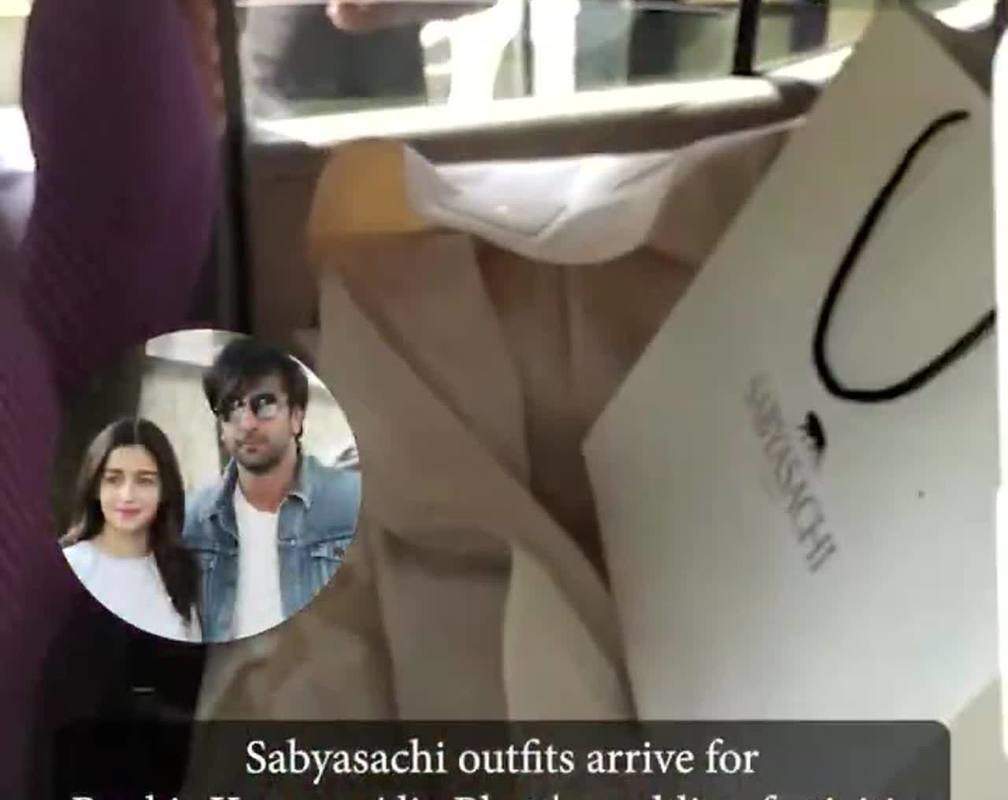 
Sabyasachi outfits arrive for Ranbir Kapoor-Alia Bhatt's WEDDING festivities | #Shorts
